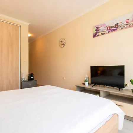 Apartament Sveti Vlas Apartments Święty Włas