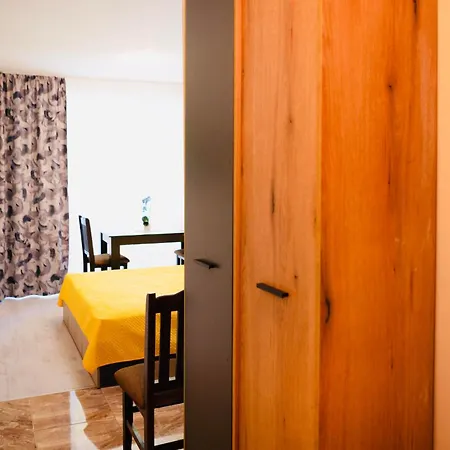 Apartament Sveti Vlas Apartments Święty Włas