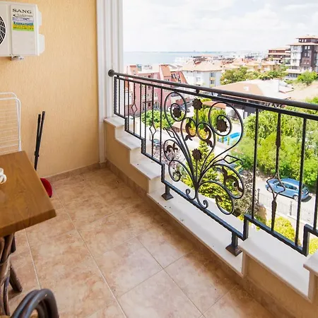 Sveti Vlas Apartments Apartament Święty Włas